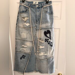 We the Free SZ 4 Distressed Denim Skirt with Heart Patch